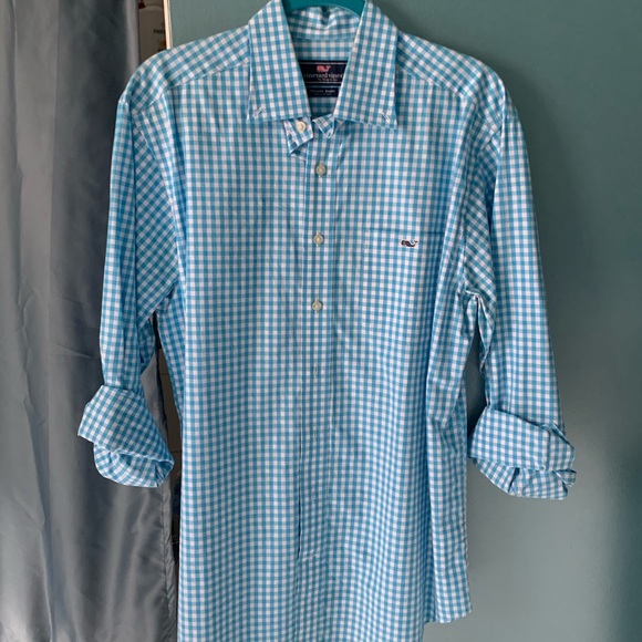 Vineyard Vines; Blue & White Button Down - Picture 4 of 4